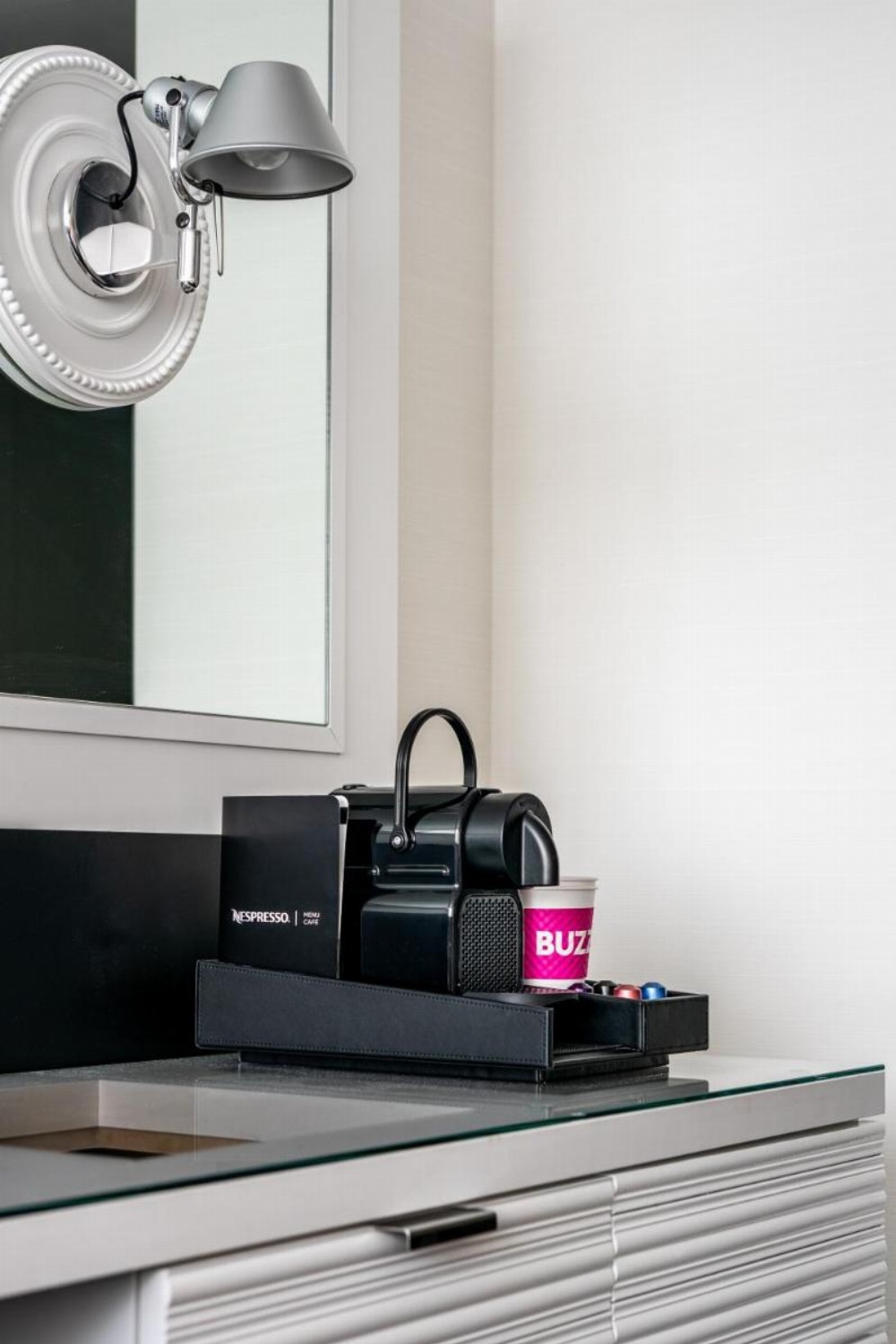 Room image 3